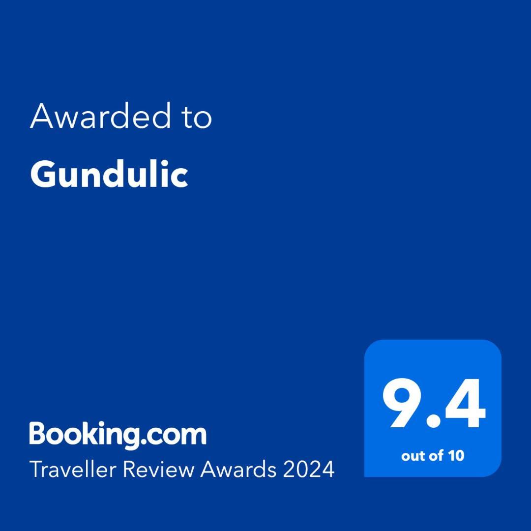 Gundulic *
